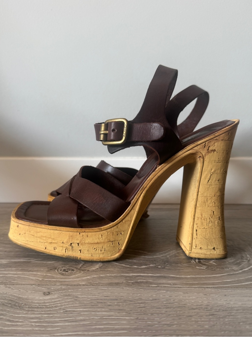 Vintage Y2K Aldo Brown Leather Cork Platform Heels Sandals Sz 8 / 38 Bratz vibes - Picture 6 of 14
